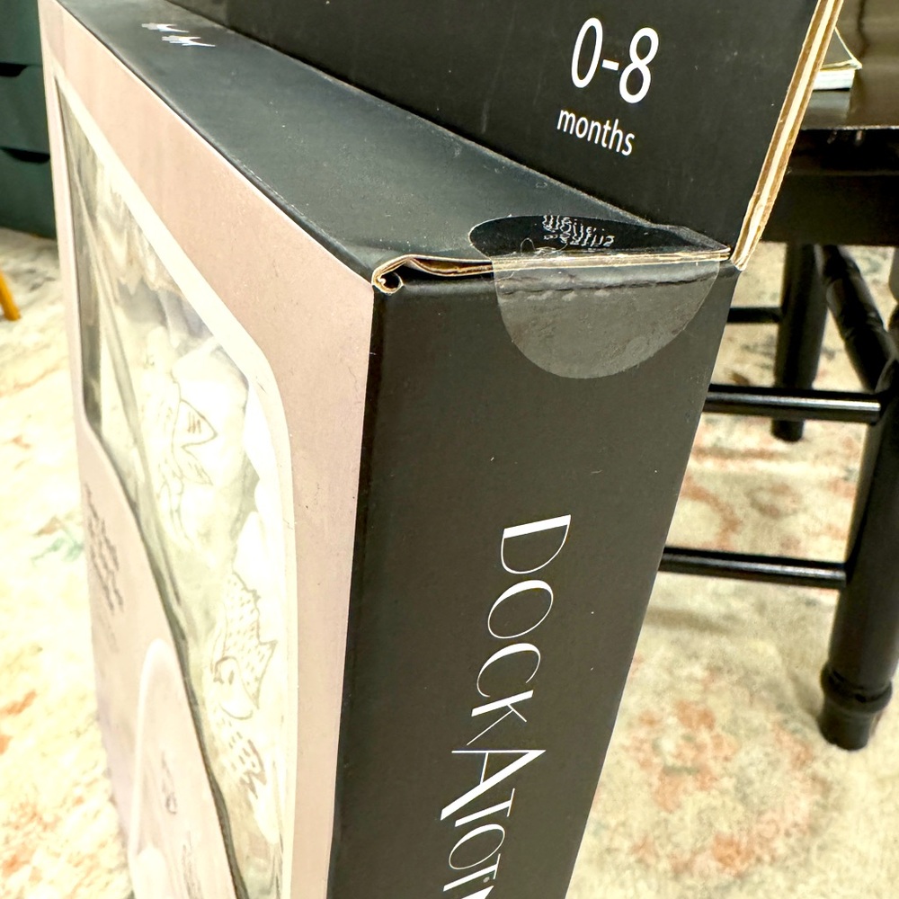 BRAND NEW UNOPENED DockAtot play arch.